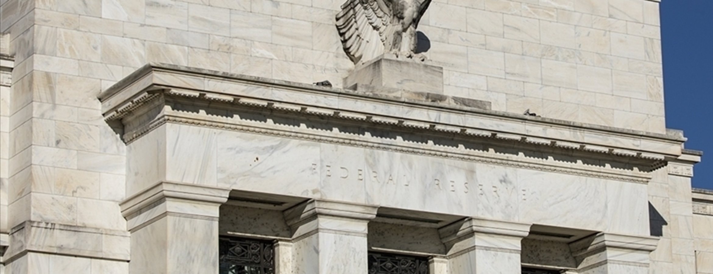 Fed tutanakları, enflasyonun yüksek seyretmesi halinde faiz artışı ihtimalinin güçlendiğini gösterdi