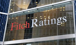 Fitch, ABD’nin kredi notunu düşürdü
