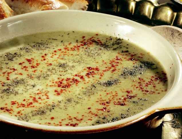 Süzme Mercimek Çorbası Tarifi