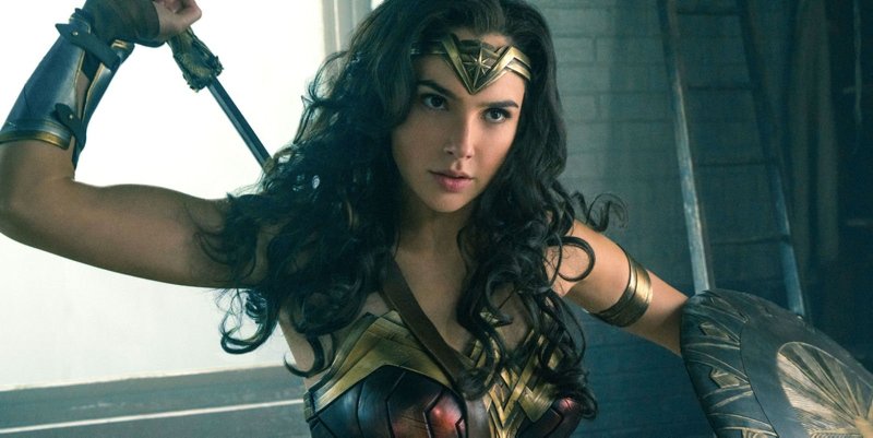 GAL GADOT EKRANLARDA