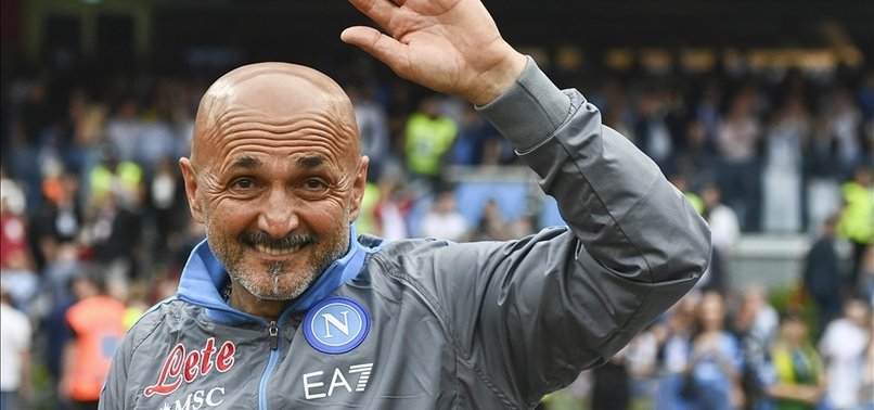 Luciano Spalletti - Kiến Trúc Sư Của Chức Vô Địch Serie A Hành Trình Đầy Đam Mê Và Chiến Thuật Đỉnh Cao Luciano Spalletti - Kiến Trúc Sư Của Chức Vô Địch Serie A Hành Trình Đầy Đam Mê Và Chiến Thuật Đỉnh Cao
