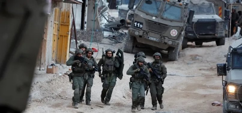 PALESTINIAN WORKER KILLED AFTER GETTING ARRESTED BY ISRAELI ARMY IN SOUTHERN WEST BANK