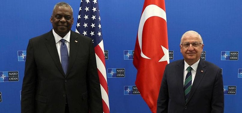 TURKISH, DUTCH, US DEFENSE CHIEFS HOLD TALKS ON SIDELINES OF KEY NATO MEETING