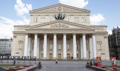 Actor dies in accident at Bolshoi Theater