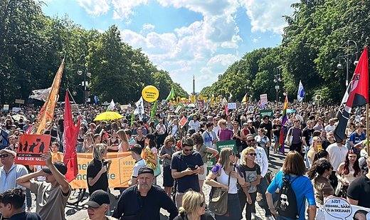 Thousands protest far-right, racism in Germany