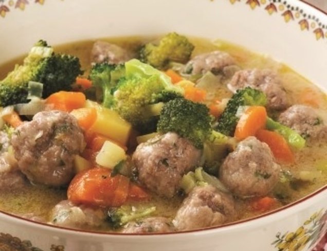 Sebzeli ve Köfteli Çorba