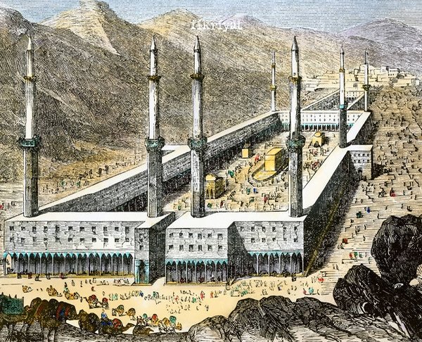 HACI OLMAK İÇİN YOLA ÇIKAN MÜSLÜMANLAR İSTANBUL’DA