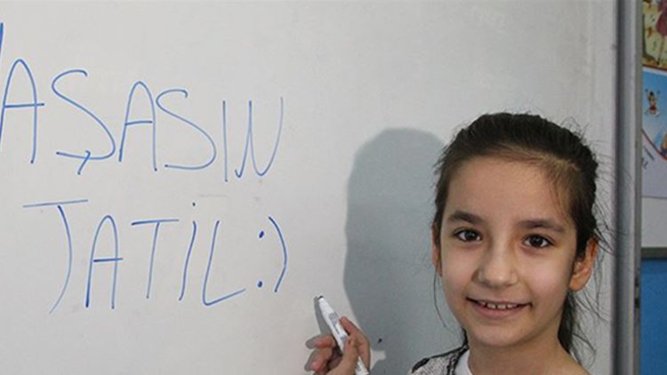 Karnesiz ilk ara tatil başlıyor