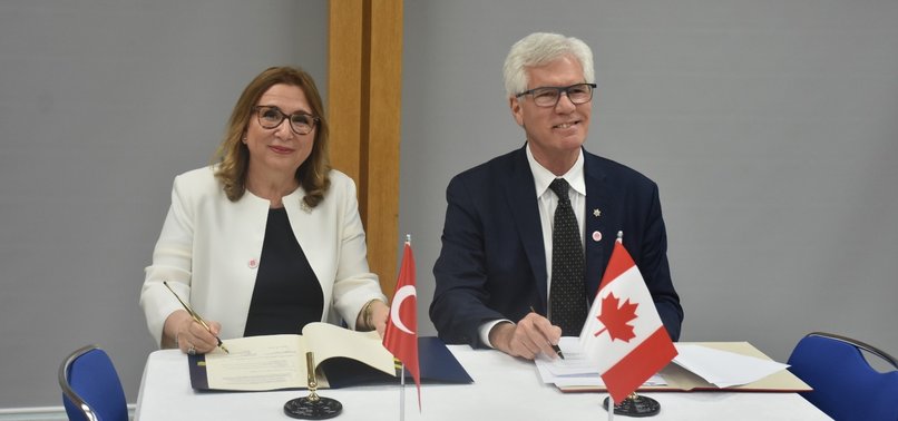 TURKEY, CANADA SIGN MOU ON ECONOMIC, TRADE COOPERATION