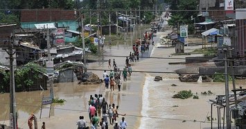 Monsoon rains kill 17 in Nepal, 11 in India