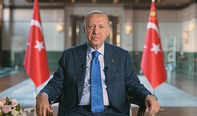 Turkish president discusses bilateral ties with Uzbek, Iraqi counterparts, Pakistani premier