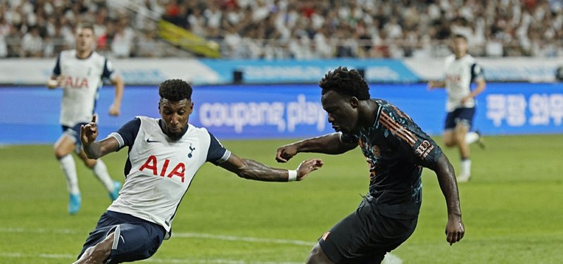 AC Milan sign Brazilian defender Emerson Royal from Spurs