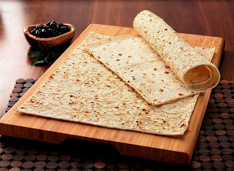 Rus ayolning akasi uning bokiraligini pornoga oladi. Velskda jinsiy aloqa