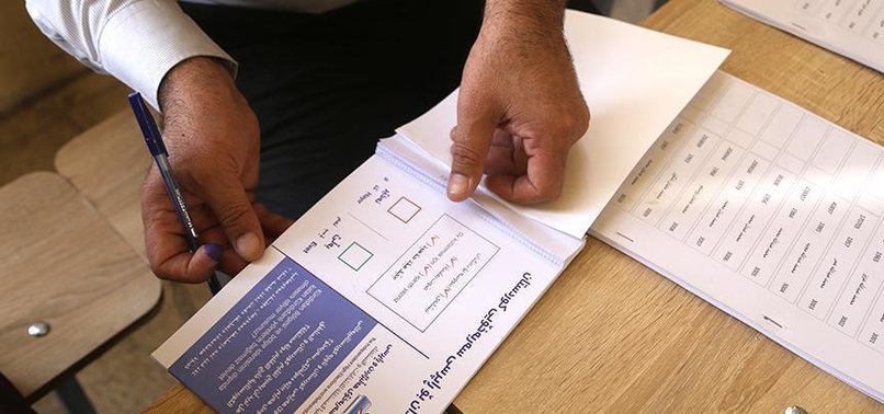 IRAQI OFFICIALS WHO VOTED IN POLL SET FOR SACKING