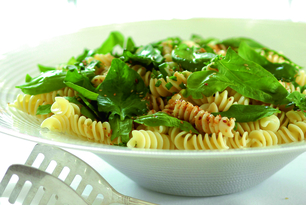 Makarna Salatası