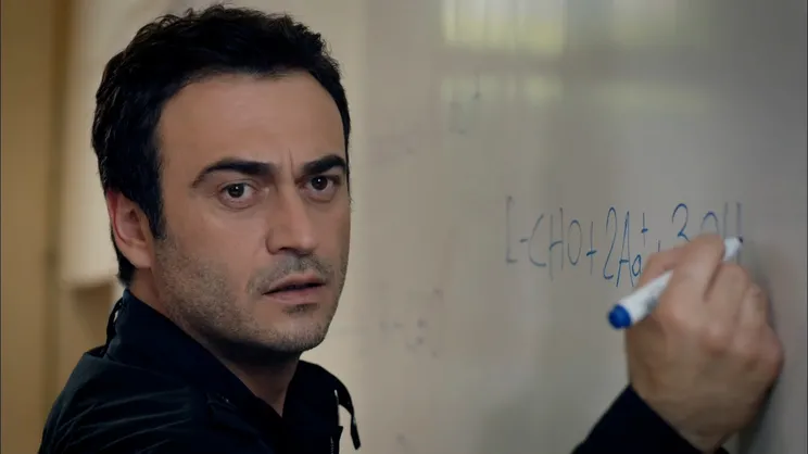 Huzur Sokağı 32. Bölüm