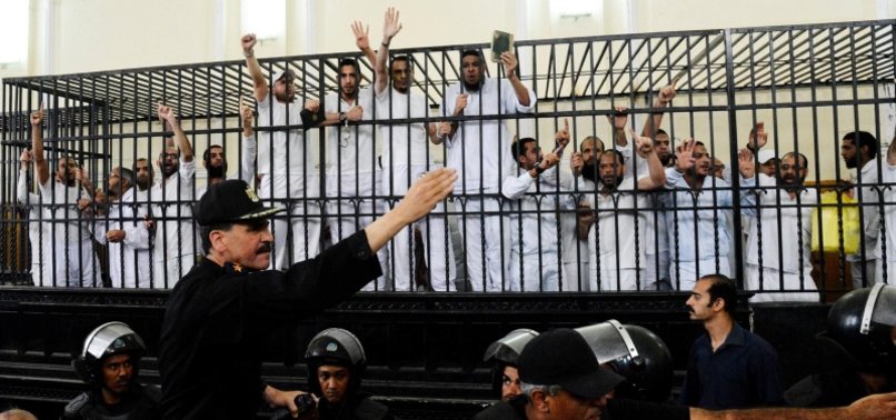 EGYPT PASSES LAW TO SACK CIVIL SERVANTS LINKED TO MUSLIM BROTHERHOOD