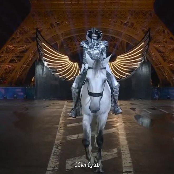 Paris Olimpiyatlarındaki at