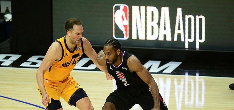 CLIPPERS PULL EVEN WITH JAZZ, BUT KAWHI LEONARD LEAVES EARLY