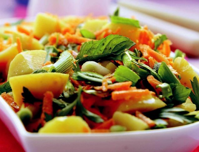 Havuçlu Patates Salatası