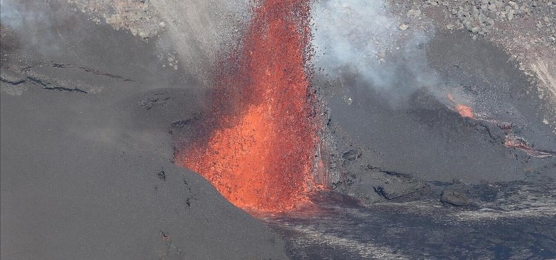 INDONESIA VOLCANO ERUPTS, SPEWS ASH