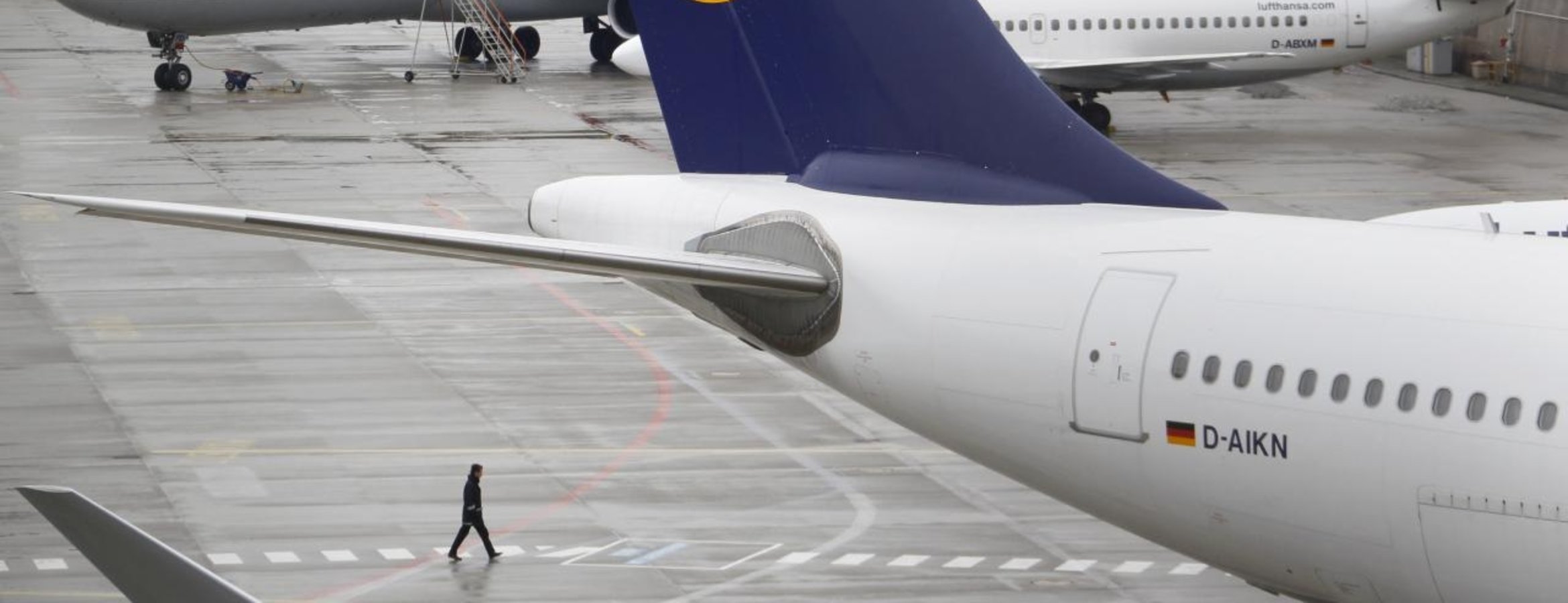 Lufthansa, jet yakıtı krizi nedeniyle 20 bin uçuşu iptal edecek