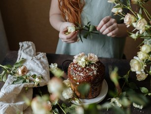 Çikolata Soslu Panettone