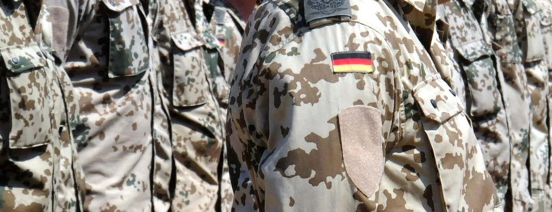 Almanya’nın yaklaşık 50 milyar avroluk askeri teçhizat ve silah alımı sözleşmeleri mecliste onaylandı