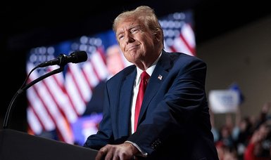 Trump wins primaries in 3 U.S. states