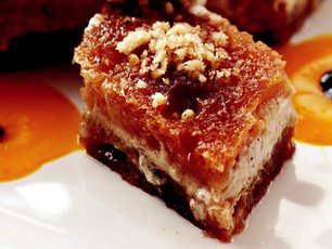 Portakal Soslu Ve Kestaneli Ekmek Kadayıfı