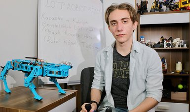 Turkish high school student develops modular robot dog