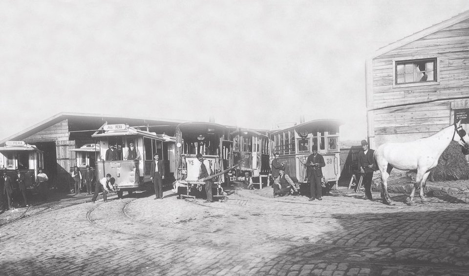 Dersaadet’te atlı tramvay