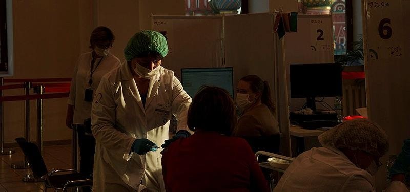 Russia to relaunch troubled vaccination ad campaign - report