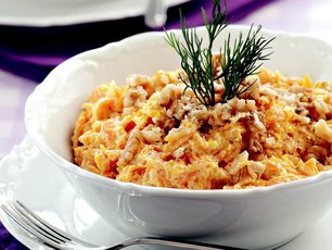 Yoğurtlu Havuç Salatası