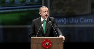 Cumhurbaşkanı Erdoğan: Biz Hollanda’yı Srebrenitsa katliamından biliriz