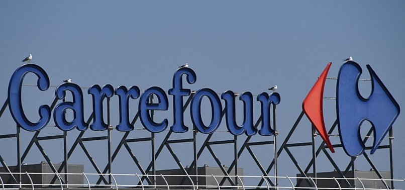 CARREFOUR RAMPS UP PRICE CUTS TO BOOST FRANCE SALES