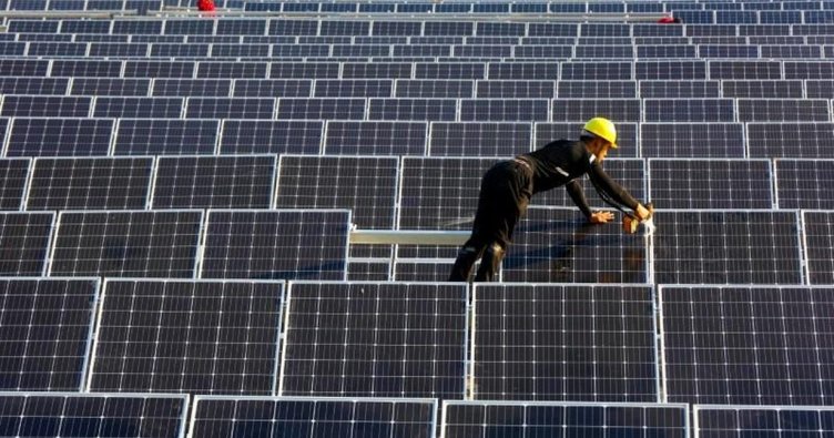 Tokyo’da 2025 sonrası yeni ev inşasında güneş paneli şartı aranacak