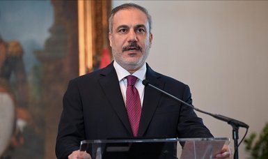 Turkish foreign minister to attend OIC summit