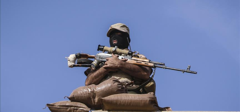 IRAQI FORCES CAPTURE MEMBERS OF DAESH IN MOSUL