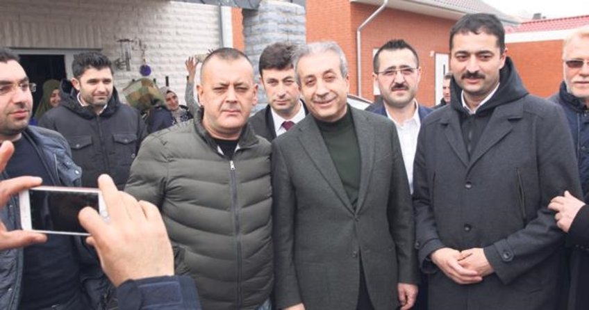 Yasaklar Mehdi Eker’i yıldıramadı