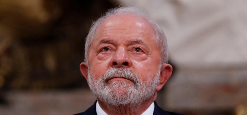 BRAZIL IS BACK HAILS LULA AT LATIN AMERICAN LEADERS SUMMIT