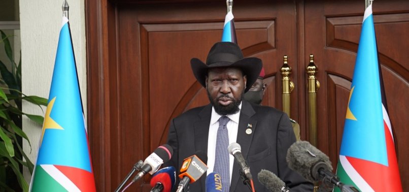 S.SUDAN EXTENDS TRANSITIONAL GOVT BY TWO YEARS