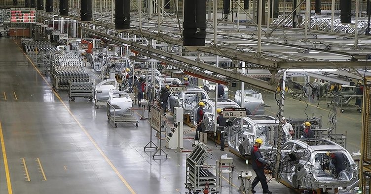 Çin imalat sektörü 9 aydan sonra ilk kez daraldı