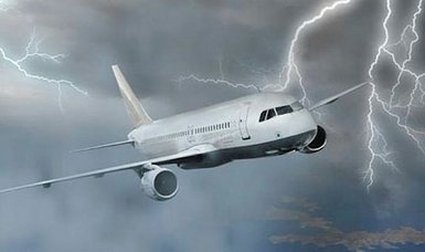 Valencia airport shuts as lightning strikes runway