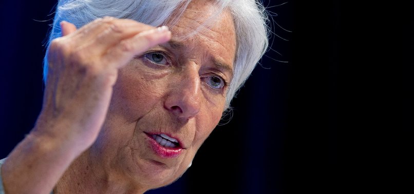 IMF CHIEF WARNS OF RISKS TO GLOBAL RECOVERY