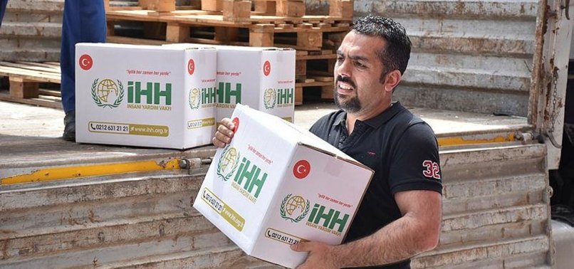 TURKISH NGOS SEND TRUCKLOADS OF AID TO SYRIA