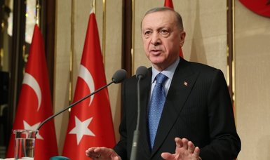 Erdoğan says plans calls with Putin, Zelenskiy for leaders' meeting