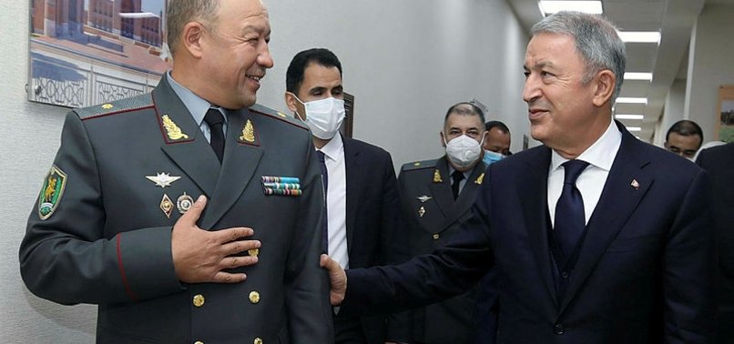 TURKISH, UZBEK DEFENSE CHIEFS DISCUSS SECURITY ISSUES