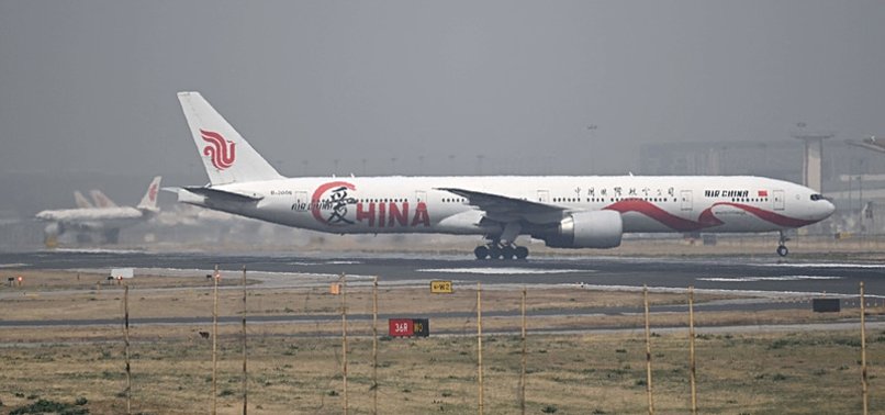 China orders halts to Boeing jet deliveries, Bloomberg News reports