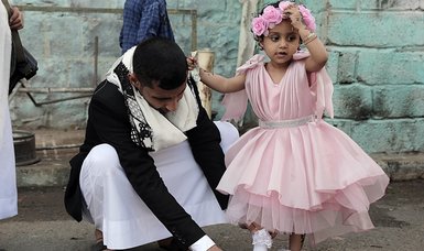 Houthis urge UN to resume aid distribution to fend off famine in Yemen